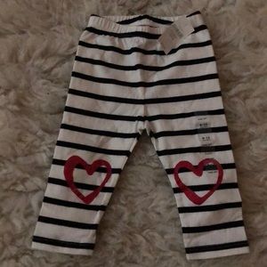 Baby Gap B+ W Striped leggings